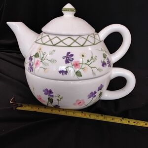 Floral White Teapot and Cup Set